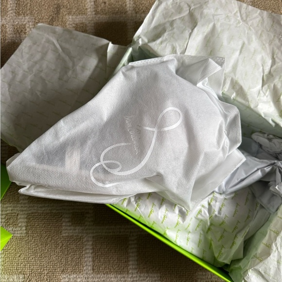 NIB Sam Edelman Peonie Kitten Heel Sandal White Leather Ankle Strap Resort 9.5 - Picture 13 of 17